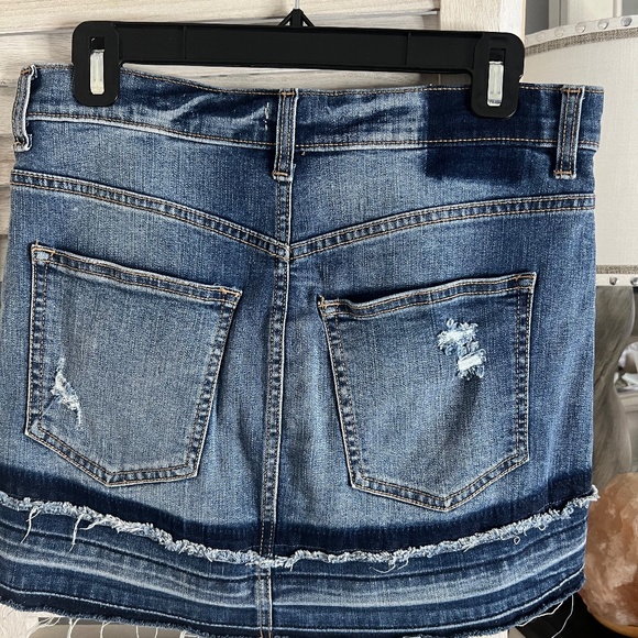 Denim Mini - Picture 2 of 2